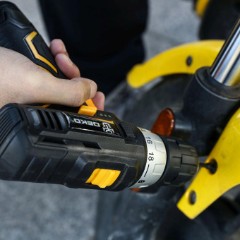 Дрель-шуруповерт Deko GCD12DU3 SET 3 аккум. патрон:быстрозажимной (кейс в комплекте) (063-4097) от магазина РЭССИ