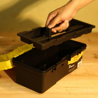 Ящик для инстр. Deko DKTB23 1отд. 4карм. желтый/черный (065-0828) от магазина РЭССИ