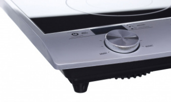 Плита Индукционная Hyundai HYC-0103 серебристый/черный стеклокерамика (настольная) от магазина РЭССИ