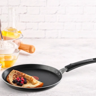 Сковорода блинная Tefal Easy Plus Э 04237522 круглая 22см ручка несъемная (без крышки) черный (9100054098) от магазина РЭССИ