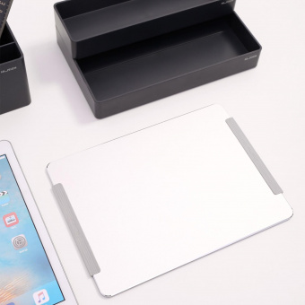 Коврик для мыши Deli NuSign NS816 серебристый от магазина РЭССИ