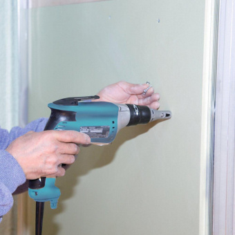 Шуруповерт Makita FS6300 570Вт патрон:шестигр.1/4" от магазина РЭССИ