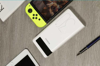 Мобильный аккумулятор Romoss Sense 8P+ 30000mAh QC 3A белый от магазина РЭССИ
