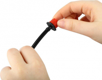 Дождеватель Deko DKI1 3/16" (в комп.:40 предметов) красный черный (065-0895) от магазина РЭССИ