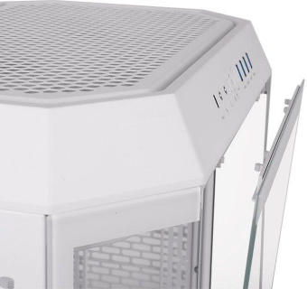 Корпус Thermaltake The Tower 600 белый без БП ATX 13x120mm 9x140mm 4xUSB3.0 audio bott PSU от магазина РЭССИ