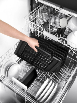 Электрогриль Delonghi CGH1030D 2000Вт серебристый/черный от магазина РЭССИ