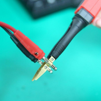 UT116A UNI-T  цифровой мультиметр-пинцет для SMD компонентов от магазина РЭССИ