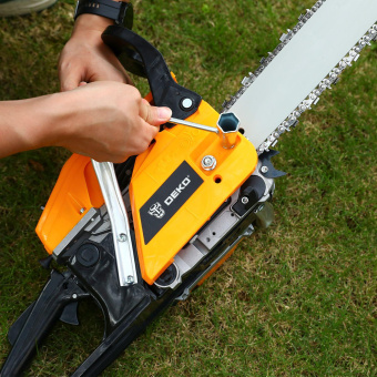 Бензопила Deko DKCHS 45-16 2000Вт 2.7л.с. дл.шины:16" (40cm) (065-1222) от магазина РЭССИ