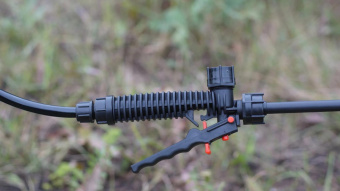 Опрыскиватель Greenworks G40BPS аккум. ранц. 15л белый/зеленый (5300007UA) от магазина РЭССИ