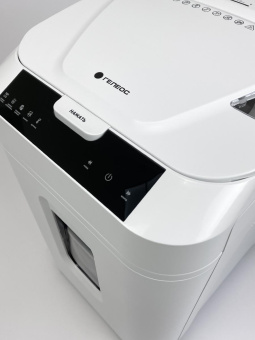 Шредер Heleos АП40-5 белый с автоподачей (секр.P-5) фрагменты 180лист. 37лтр. скрепки скобы пл.карты от магазина РЭССИ