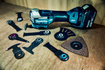 Многофункциональный инструмент Makita DTM52RTJX1 синий/черный от магазина РЭССИ