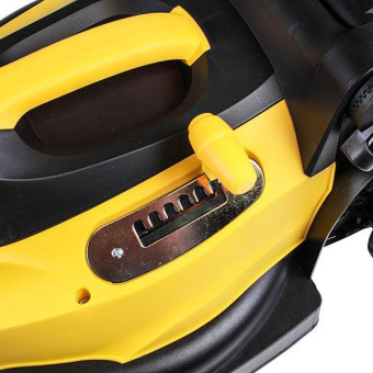 Газонокосилка роторная Champion EM3815 1600Вт от магазина РЭССИ