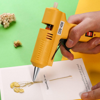 Клеевой пистолет Deko DKGG40 40Вт 5гр/мин стерж.:7мм от магазина РЭССИ