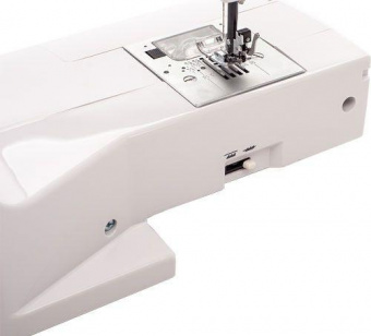 Швейная машина Comfort 100A белый/розовый от магазина РЭССИ