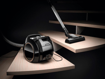 Пылесос Miele Boost CX1 Cat & Dog PowerLine 890Вт черный от магазина РЭССИ
