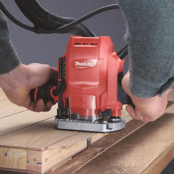 Фрезер Makita M3601 900Вт 27000об/мин макс.ход:35мм от магазина РЭССИ