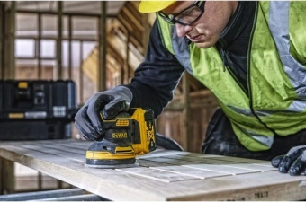 Эксцентриковая шлифмашина DeWalt DCW210NT-XJ D125мм аккум. жестк.кейс от магазина РЭССИ