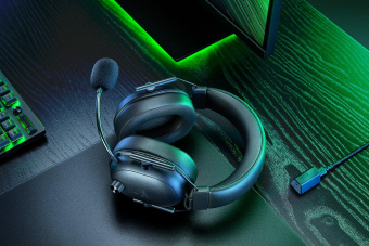 Наушники с микрофоном Razer Blackshark V2 HyperSpeed черный мониторные BT оголовье (RZ04-04960100-R3M1) от магазина РЭССИ