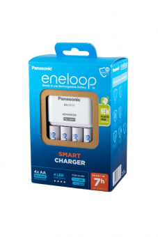 Зарядное устройство с аккумуляторами Panasonic eneloop K-KJ17MCD40E Advanced Smart Charger + 4АА2000мАч BL1 от магазина РЭССИ