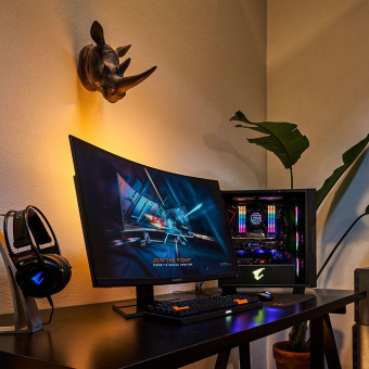 Монитор Gigabyte 31.5" G32QC A черный VA LED 1ms 16:9 HDMI HAS 350cd 178гр/178гр 2560x1440 165Hz DP 2K USB 7.8кг от магазина РЭССИ