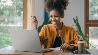 Ноутбук Lenovo IdeaPad 5 16IRU9 Core 7 150U 16Gb SSD512Gb Intel Graphics 16" OLED Touch 2K (2048x1280) noOS grey WiFi BT Cam (83DU0042RK) от магазина РЭССИ