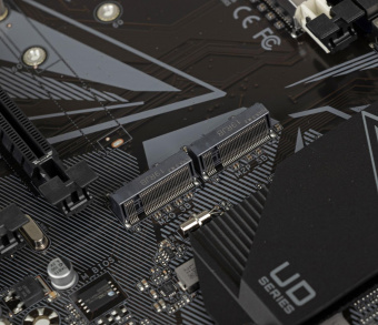 Материнская плата Gigabyte Z690 UD DDR4 Soc-1700 Intel Z690 4xDDR4 ATX AC`97 8ch(7.1) 2.5Gg RAID+HDMI+DP от магазина РЭССИ