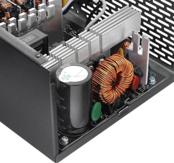 Блок питания Thermaltake ATX 750W Smart BX1 SE 80+ bronze (20+4pin) APFC 120mm fan color LED 8xSATA RTL от магазина РЭССИ