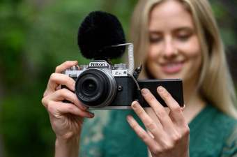 Фотоаппарат Nikon Z fc черный 20.9Mpix 2.9" 4K WiFi EN-EL15c от магазина РЭССИ
