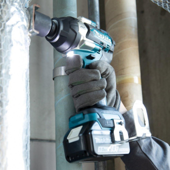 Гайковерт Makita DTW700Z аккум. патрон:квад.1/2" от магазина РЭССИ