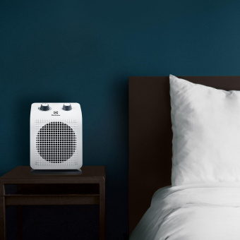 Тепловентилятор Electrolux EFH/S-1120 2000Вт белый/серый от магазина РЭССИ
