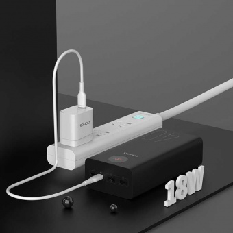 Мобильный аккумулятор Romoss PEA40 40000mAh 3A QC 2xUSB черный от магазина РЭССИ