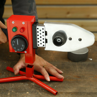 Сварочный аппарат для пластиковых труб Deko PPWM2100W раструбная 2.1кВт (кейс в комплекте) от магазина РЭССИ