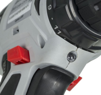 Дрель-шуруповерт Ресанта ДА-24-2ЛК аккум. патрон:быстрозажимной (кейс в комплекте) (75/14/7) от магазина РЭССИ