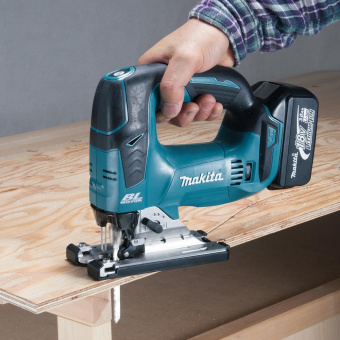 Лобзик Makita DJV182Z 3500ходов/мин от аккумулятора от магазина РЭССИ